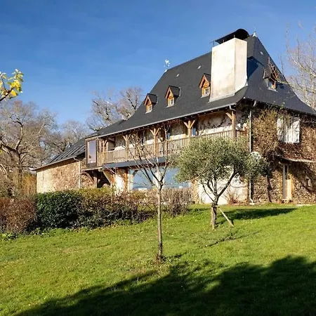 Ferme Bourdasse בית נופש *