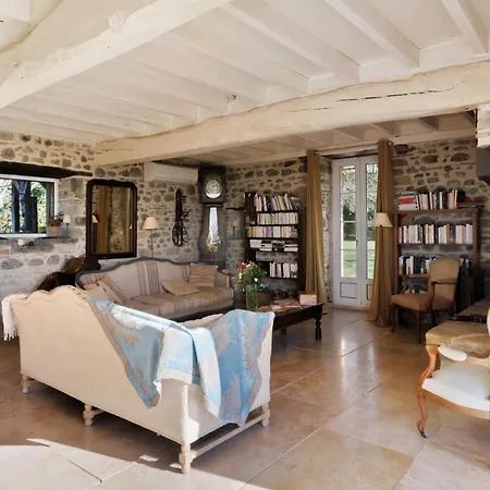 Ferme Bourdasse Tatil Evi